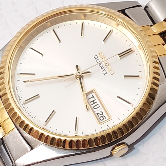Seiko Presidential Men's Day Date Gold Tone Watch Silver Dial One Jewel Vintage - Picture 3 of 11